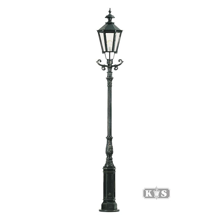 Magdeburg standerlampe m/K7a, 315 cm. Standard (Mørkegrøn)