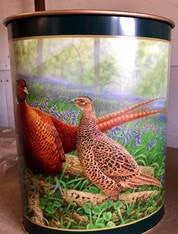 Papirkurv Robert Fuller Pheasant m/ grøn baggrund , hjd. 28 cm.