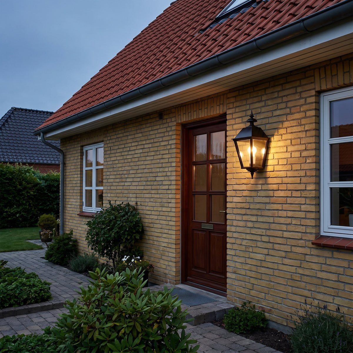 Delft L Murlampe 65 cm i brug udendørs