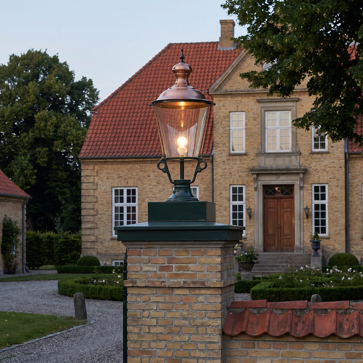 K 1, løs lampe m/ kobbertop, rund 105 cm i brug udendørs