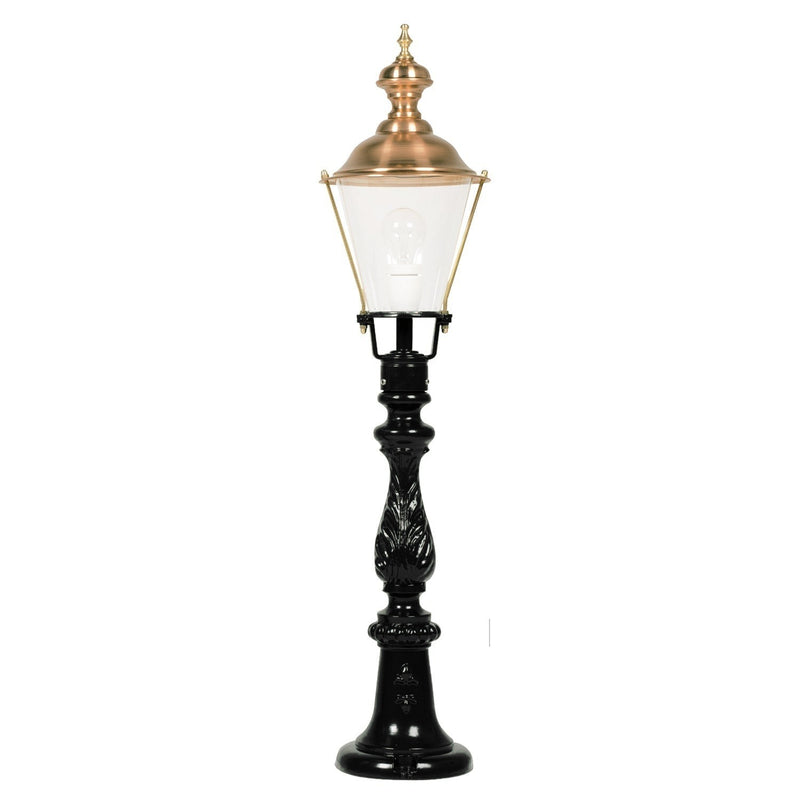 Medemblick standerlampe m/ K4b, 105 cm i sort