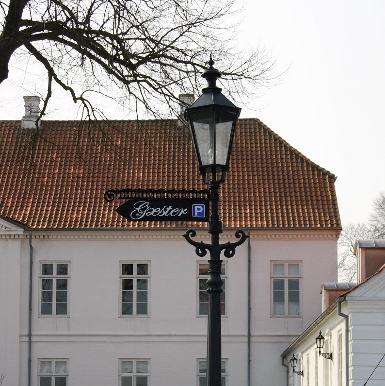 Vejviser med lampe hjd. 325 cm
